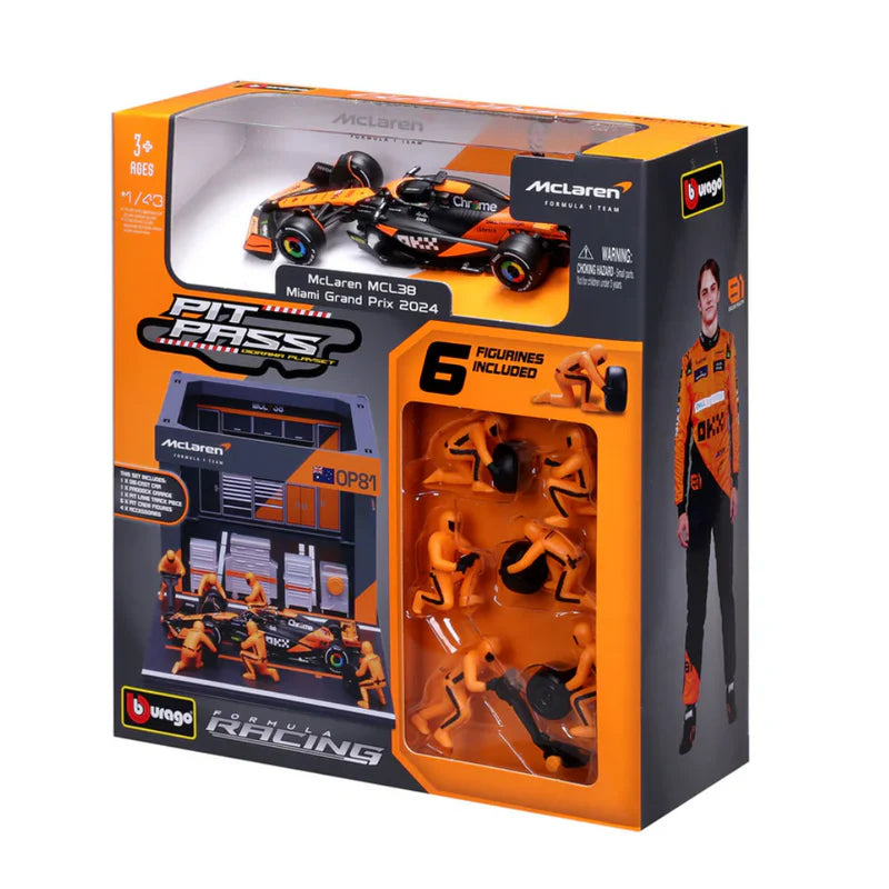 Bburago F1 McLaren F1 Team MCL38 2024 Pit Pass Diorama Oscar Piastri 1:43 Scale.